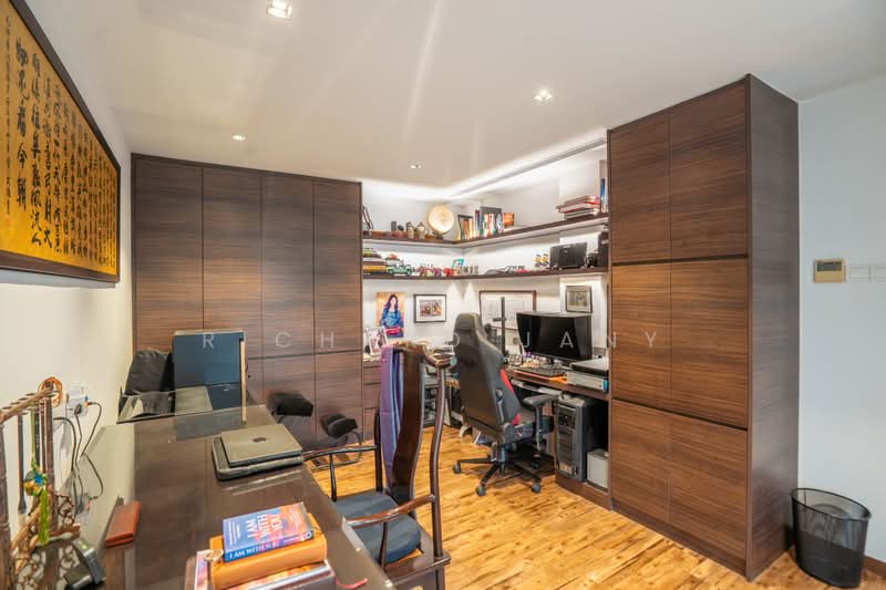 Jalan Selanting, Jalan Selanting, 9 Bedrooms, 7,700 sqft, Semi-Detached House For Sale, by Richard Jany, 500227208 - Study - PropertyGuru.com.sg