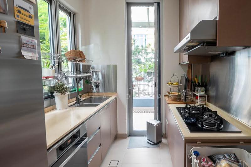 Jalan Selanting, Jalan Selanting, Clementi Park / Upper Bukit Timah, 7 Bedrooms, 7,700 sqft, Semi-Detached House For Sale, by Richard Jany, 500227208 - Wet Kitchen - PropertyGuru.com.sg