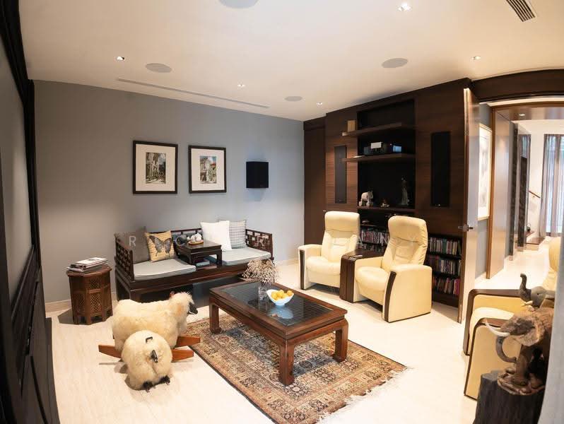 Jalan Selanting, Jalan Selanting, Clementi Park / Upper Bukit Timah, 7 Bedrooms, 7,700 sqft, Semi-Detached House For Sale, by Richard Jany, 500227208 - Living Room - PropertyGuru.com.sg