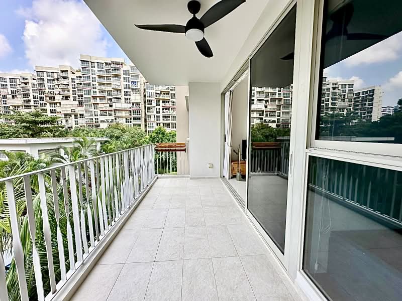 Sea Esta, 30 Pasir Ris Link, 4 Bedrooms, 1,206 sqft, Condominium For Sale, by Esther Cai, 500227230 - Balcony - PropertyGuru.com.sg