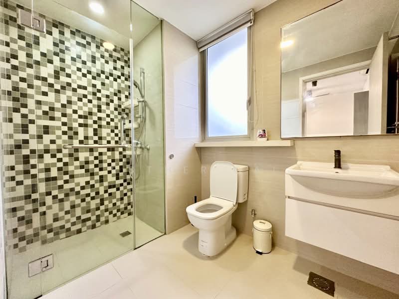 Sea Esta, 30 Pasir Ris Link, 4 Bedrooms, 1,206 sqft, Condominium For Sale, by Esther Cai, 500227230 - Bathroom - PropertyGuru.com.sg