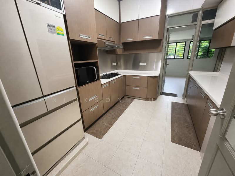 Loyang Villas, Loyang Rise, 4 Bedrooms, 2,951 sqft, Terraced House For Sale, by Nickson Guay, 500227241 - Kitchen - PropertyGuru.com.sg
