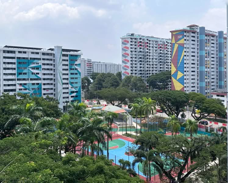135 Bedok North Street 2, 135 Bedok North Street 2, 3 Bedrooms, 990 sqft, HDB Flat For Sale, by Margaret Tan, 500227245 - Exterior - PropertyGuru.com.sg