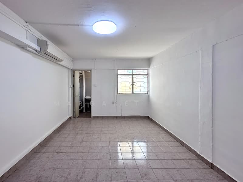 135 Bedok North Street 2, 135 Bedok North Street 2, 3 Bedrooms, 990 sqft, HDB Flat For Sale, by Margaret Tan, 500227245 - Interior - PropertyGuru.com.sg