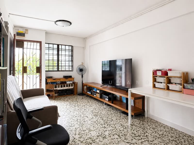 703 Bedok Reservoir Road, 703 Bedok Reservoir Road, 2 Bedrooms, 732 sqft, HDB Flat For Rent, by Darryl Ouyang, 500227247 - Living Room - PropertyGuru.com.sg