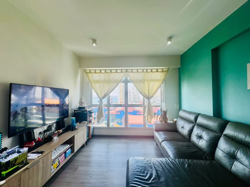 325A Sumang Walk, 325A Sumang Walk, 3 Bedrooms, 1,001 sqft, HDB Flat For Sale, by Rachel Yeen, 500227256 - Living Room - PropertyGuru.com.sg