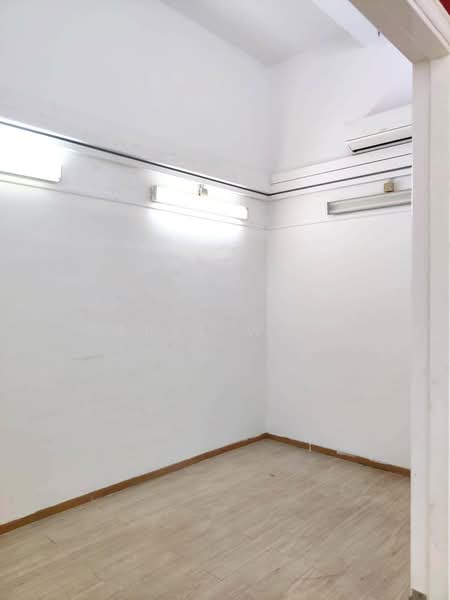 Midview Building, 50 Bukit Batok Street 23, 1,356 sqft, Light Industrial (B1) For Rent, by Daryl Wong, 500227258 - Interior - CommercialGuru.com.sg