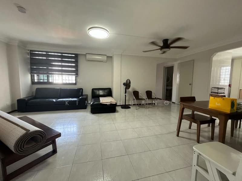 657 Choa Chu Kang Crescent, 657 Choa Chu Kang Crescent, Room Rental, 150 sqft, HDB Flat For Rent, by Kim Zhuang, 500227260 - Living Room - PropertyGuru.com.sg