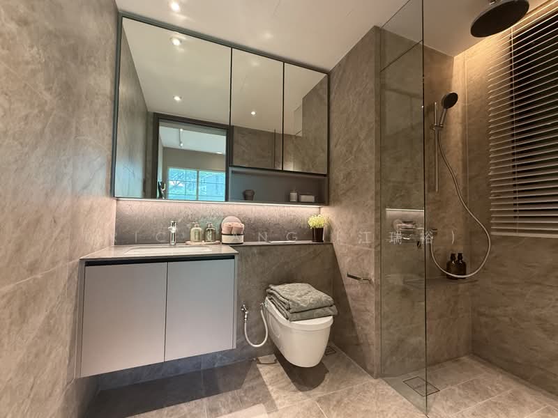Dunearn House, 764 Dunearn Road, 2 Bedrooms, 614 sqft, Condominium For Sale, by Eric KANG (江瑞裕), 500227262 - Bathroom - PropertyGuru.com.sg