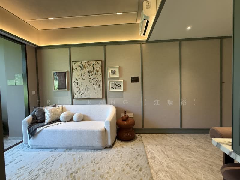 Dunearn House, 764 Dunearn Road, 2 Bedrooms, 614 sqft, Condominium For Sale, by Eric KANG (江瑞裕), 500227262 - Living Room - PropertyGuru.com.sg