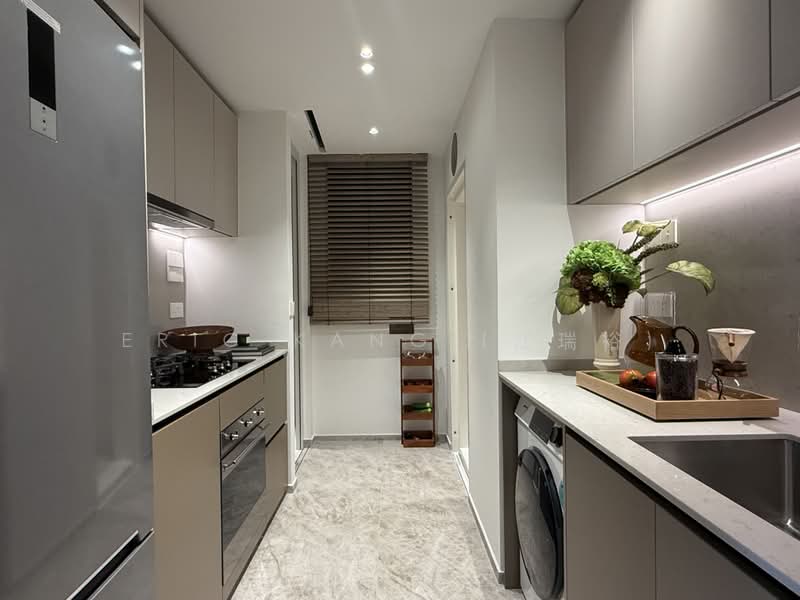 Dunearn House, 764 Dunearn Road, 3 Bedrooms, 969 sqft, Condominium For Sale, by Eric KANG (江瑞裕), 500227272 - Kitchen - PropertyGuru.com.sg