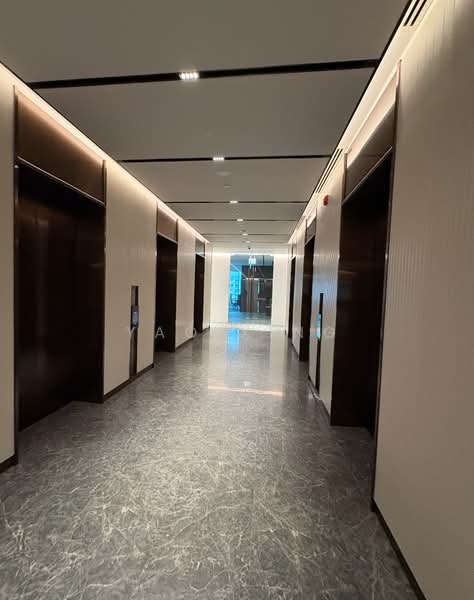 Keppel South Central, 10 Hoe Chiang Road, 7,793 sqft, Office For Rent, by Yao Xing, 500227277 - Corridor - CommercialGuru.com.sg