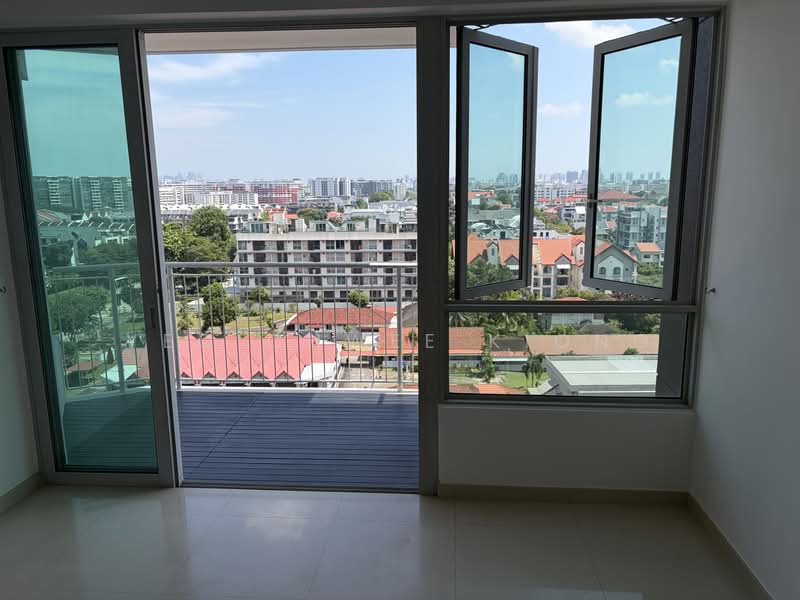 Kovan Melody, 35 Kovan Road, 3 Bedrooms, 1,227 sqft, Condominium For Sale, by Yeo Chwee Kiong, 500227280 - Balcony - PropertyGuru.com.sg