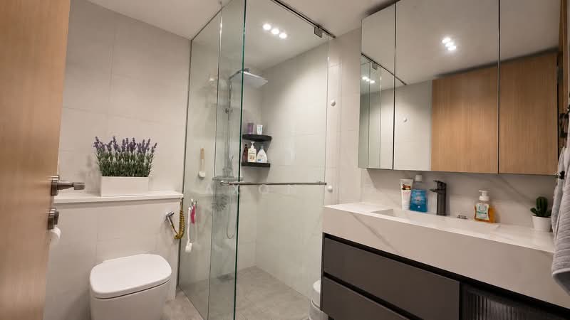 Ripple Bay, 8 Pasir Ris Link, 1 Bedroom, 538 sqft, Condominium For Sale, by Jaxon Ng, 500227296 - Bathroom - PropertyGuru.com.sg