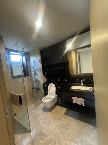 Haus On Handy, 28 Handy Road, 2 Bedrooms, 732 sqft, Condominium For Rent, by Fransiska Tan, 500227301 - Bathroom - PropertyGuru.com.sg