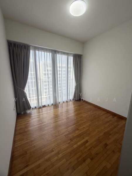 Bedok Residences, 18 Bedok North Drive, 3 Bedrooms, 1,625 sqft, Condominium For Rent, by Yenny Wangsawidjaja, 500227309 - Bedroom 1 - PropertyGuru.com.sg