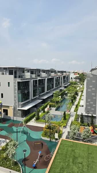 Belgravia Ace, 379 379, Seletar / Yio Chu Kang, 5 Bedrooms, 4,370 sqft, Semi-Detached House For Sale, by Kris Chan, 500227310 - Exterior - PropertyGuru.com.sg