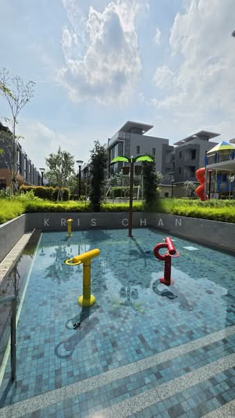 Belgravia Ace, 379 379, Seletar / Yio Chu Kang, 5 Bedrooms, 3,929 sqft, Semi-Detached House For Sale, by Kris Chan, 500227314 - PropertyGuru.com.sg