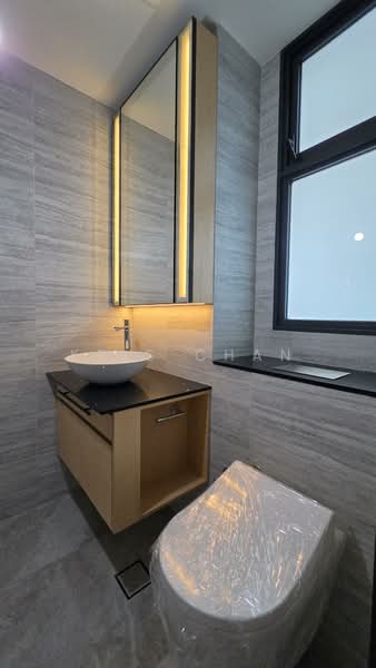 Belgravia Ace, 379 379, Seletar / Yio Chu Kang, 5 Bedrooms, 3,929 sqft, Semi-Detached House For Sale, by Kris Chan, 500227314 - PropertyGuru.com.sg