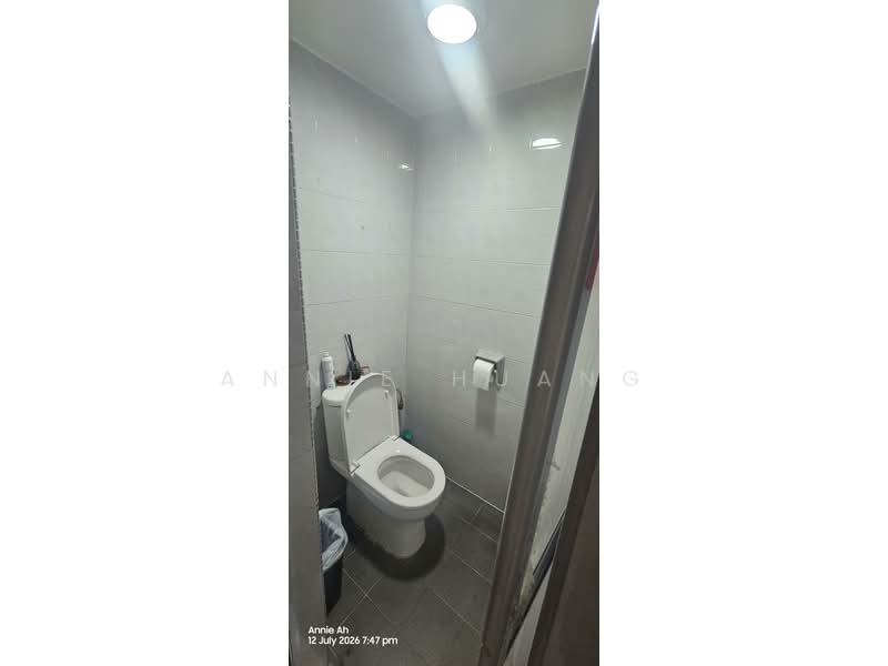 Sembawang Hills Estate, Nemesu Avenue, Room Rental, 160 sqft, Terraced House For Rent, by Annie Huang, 500227327 - Bathroom - PropertyGuru.com.sg