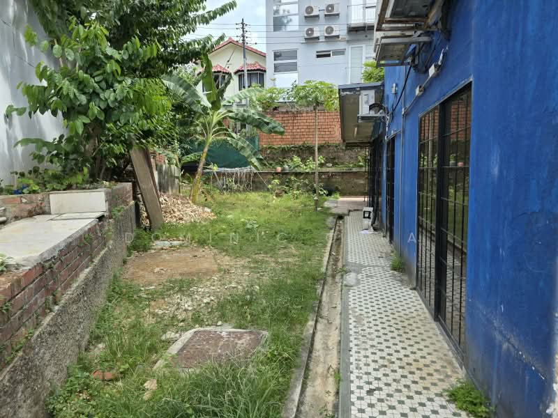 LANDED7772@cheapest FH corner terrace in singapore, Philip ave, limbok, 98777772, 4 Bedrooms, 2,200 sqft, Corner Terrace For Sale, by Dominic Chua, 500227335 - Exterior - PropertyGuru.com.sg