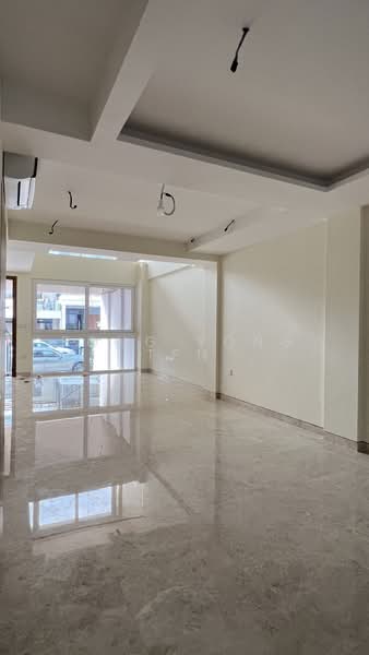Rare Brand New Freehold D15 Inter-Terrace | 5 Bedrooms | Prime East Coast | Move-In Ready, Fidelio Street / Dafne Street / Norma Terrace, 5 Bedrooms, 4,200 sqft, Terraced House For Sale, by Fong Yong Ten, 500227341 - Dining - PropertyGuru.com.sg