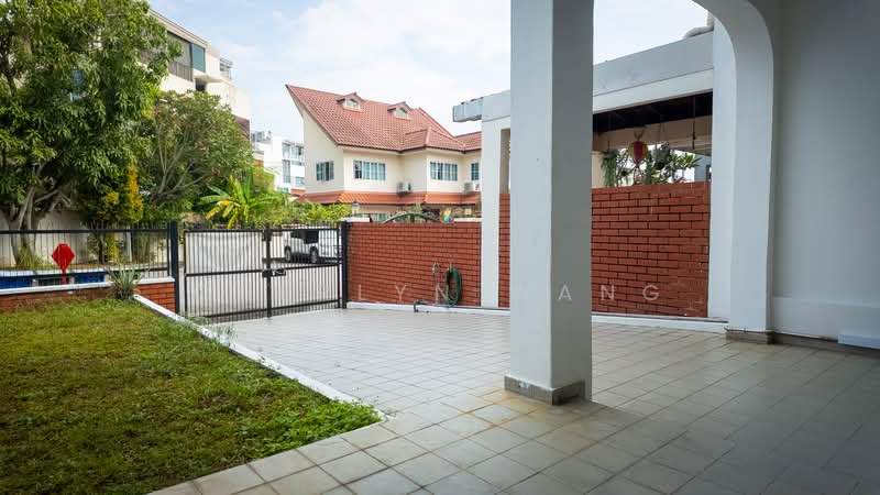 Serangoon Garden Estate, Jalan Pacheli, 5 Bedrooms, 1,800 sqft, Terraced House For Sale, by Cherlyn Wang, 500227347 - PropertyGuru.com.sg