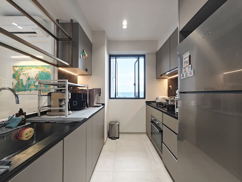 The Florence Residences, 95 Hougang Avenue 2, 3 Bedrooms, 1,001 sqft, Condominium For Sale, by Brad Chung 钟定丰, 500227350 - Kitchen - PropertyGuru.com.sg