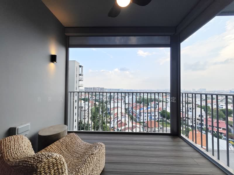 The Florence Residences, 95 Hougang Avenue 2, 3 Bedrooms, 1,001 sqft, Condominium For Sale, by Brad Chung 钟定丰, 500227350 - Balcony - PropertyGuru.com.sg