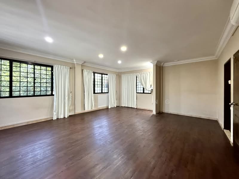 1km to Tao Nan! 3 Storey Detached House @ Telok Kurau, , 6 Bedrooms, 5,500 sqft, Detached House For Sale, by Willi Ching, 500227354 - Living Room - PropertyGuru.com.sg