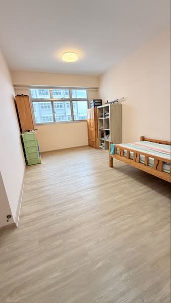 460B Bukit Batok West Avenue 9, 460B Bukit Batok West Avenue 9, 3 Bedrooms, 1,001 sqft, HDB Flat For Sale, by Kenny Seah 谢炳清, 500227355 - Bedroom - PropertyGuru.com.sg