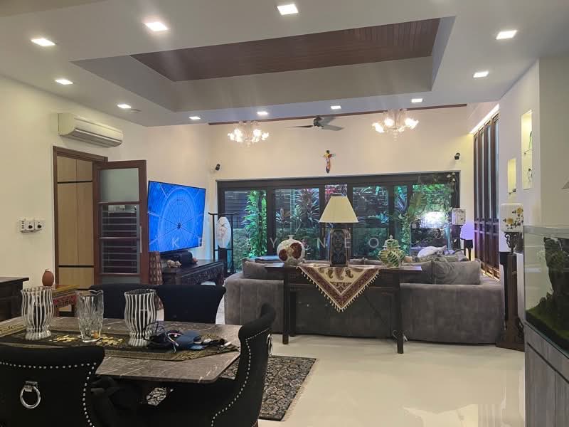 GREEN HILL ESTATE, Chestnut Avenue, 5 Bedrooms, 4,305 sqft, Detached House For Sale, by Kelly Neo, 500227362 - PropertyGuru.com.sg