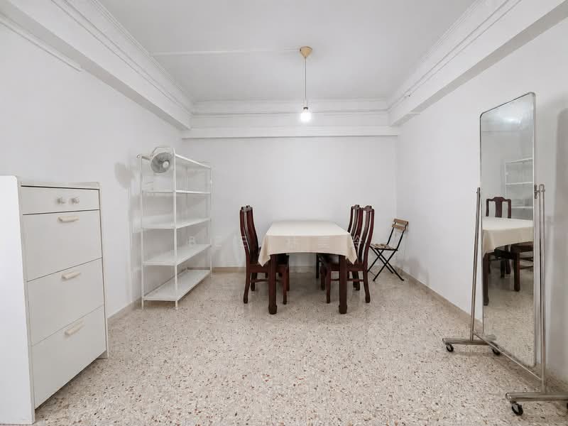 17 Beach Road, 17 Beach Road, 3 Bedrooms, 829 sqft, HDB Flat For Sale, by Bee 林美玲, 500227364 - Dining Room - PropertyGuru.com.sg