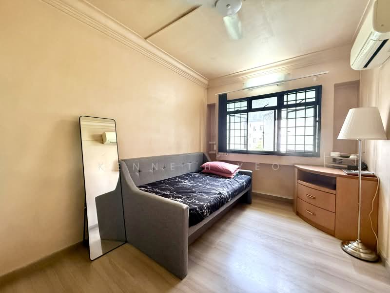 404 Admiralty Link, 404 Admiralty Link, 3 Bedrooms, 1,184 sqft, HDB Flat For Sale, by Kenneth Yeo, 500227375 - Bedroom - PropertyGuru.com.sg