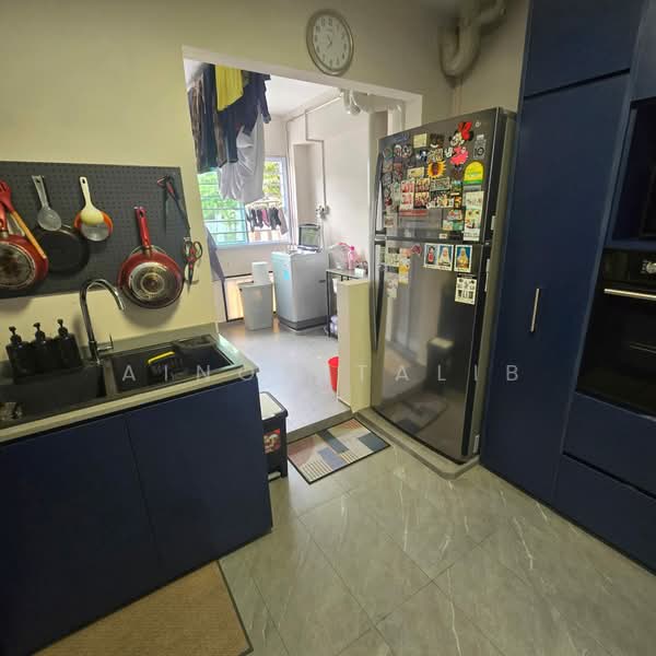 649 Woodlands Ring Road, 649 Woodlands Ring Road, 3 Bedrooms, 1,076 sqft, HDB Flat For Sale, by Ainon Talib, 500227384 - Kitchen - PropertyGuru.com.sg
