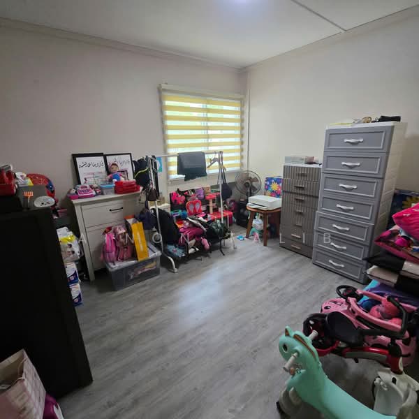 649 Woodlands Ring Road, 649 Woodlands Ring Road, 3 Bedrooms, 1,076 sqft, HDB Flat For Sale, by Ainon Talib, 500227384 - Bedroom - PropertyGuru.com.sg