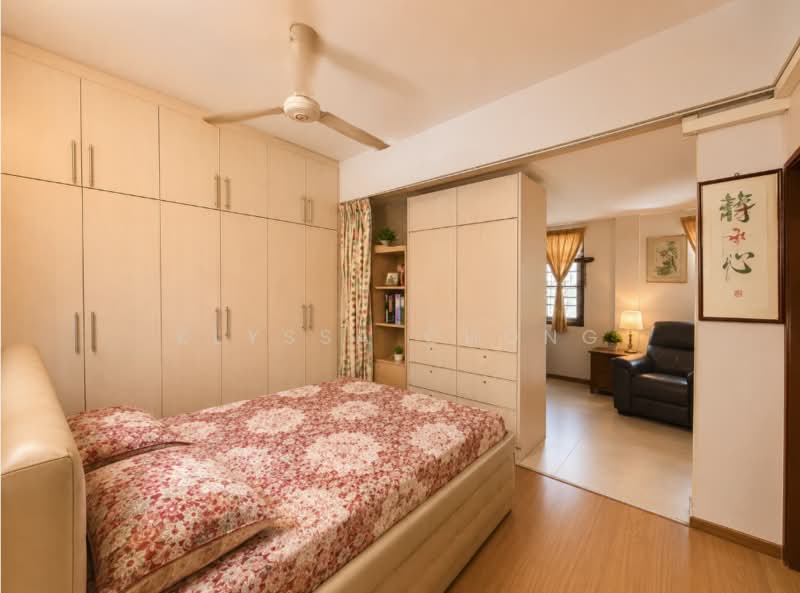 Cheap Freehold Semi-Detached in Kovan Estate, , 6 Bedrooms, 6,800 sqft, Semi-Detached House For Sale, by Klyssa Chong, 500227385 - Bedroom - PropertyGuru.com.sg