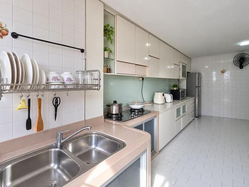 481 Jurong West Street 41, 481 Jurong West Street 41, Boon Lay / Jurong / Tuas, 3 Bedrooms, 1,076 sqft, HDB Flat For Sale, by Eddy Ang, 500227387 - Kitchen - PropertyGuru.com.sg