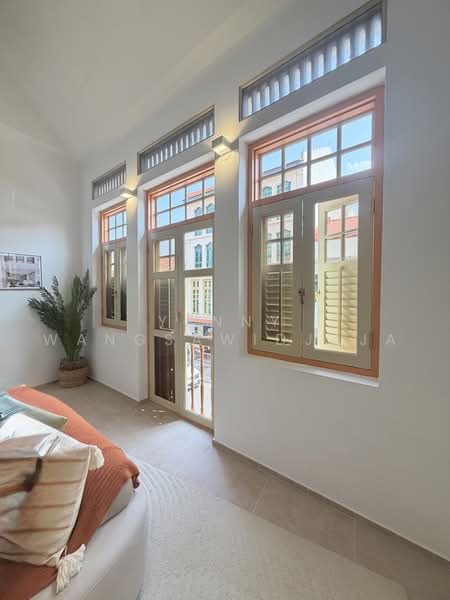 Atlassia, 30 Joo Chiat Place, East Coast / Marine Parade, 2 Bedrooms, 1,292 sqft, Condominium For Sale, by Yenny Wangsawidjaja, 500227392 - Living Room - PropertyGuru.com.sg