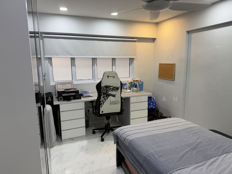 533 Hougang Avenue 6, 533 Hougang Avenue 6, 3 Bedrooms, 1,561 sqft, HDB Flat For Sale, by Agt Parthiban, 500227405 - Study - PropertyGuru.com.sg