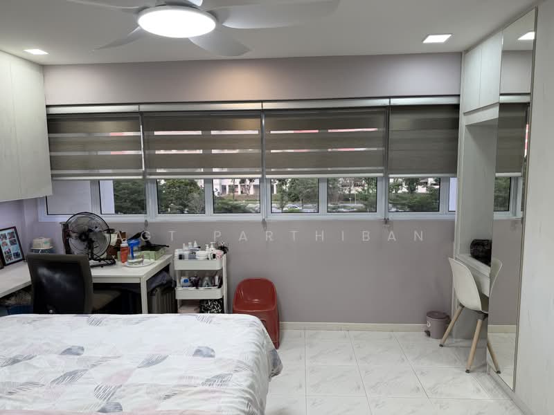 533 Hougang Avenue 6, 533 Hougang Avenue 6, 3 Bedrooms, 1,561 sqft, HDB Flat For Sale, by Agt Parthiban, 500227405 - Bedroom - PropertyGuru.com.sg