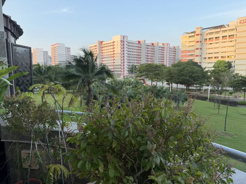 533 Hougang Avenue 6, 533 Hougang Avenue 6, 3 Bedrooms, 1,561 sqft, HDB Flat For Sale, by Agt Parthiban, 500227405 - Exterior - PropertyGuru.com.sg