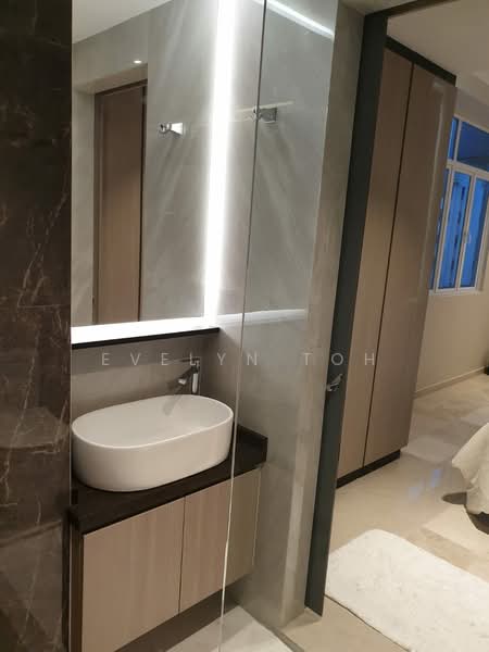 Summer View, 5 Geylang Lor 12, Room Rental, 200 sqft, Apartment For Rent, by Evelyn Toh, 500227412 - Bathroom - PropertyGuru.com.sg