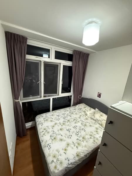 Kovan Grandeur, 118 Tampines Road, 2 Bedrooms, 570 sqft, Condominium For Sale, by Ryan Mock, 500227431 - Bedroom - PropertyGuru.com.sg