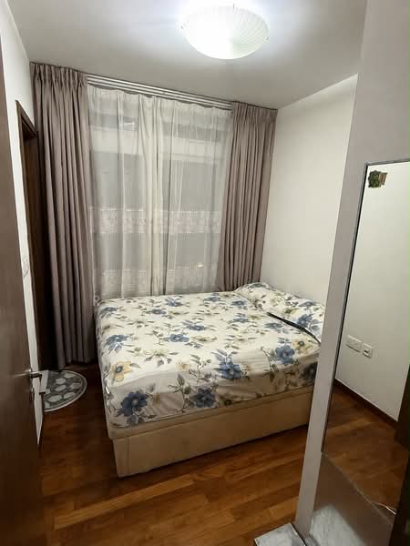 Kovan Grandeur, 118 Tampines Road, 2 Bedrooms, 570 sqft, Condominium For Sale, by Ryan Mock, 500227431 - Master Bedroom - PropertyGuru.com.sg