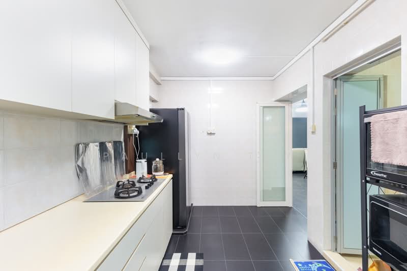 669C Jurong West Street 64, 669C Jurong West Street 64, 4 Bedrooms, 1,399 sqft, HDB Flat For Sale, by Paullyn Tay, 500227433 - Kitchen - PropertyGuru.com.sg