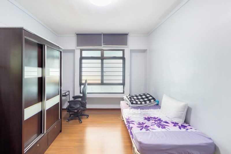 669C Jurong West Street 64, 669C Jurong West Street 64, 4 Bedrooms, 1,399 sqft, HDB Flat For Sale, by Paullyn Tay, 500227433 - Bedroom - PropertyGuru.com.sg