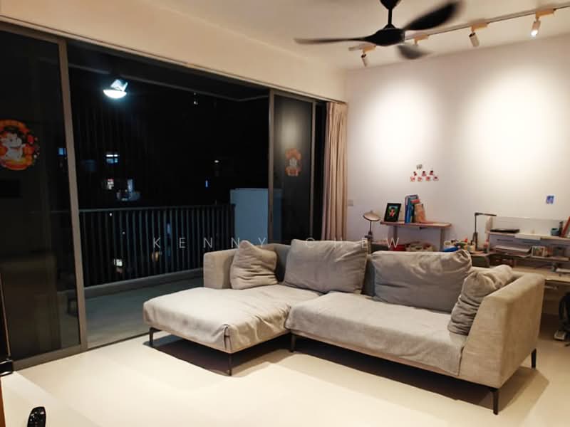 The Visionaire, 178 Canberra Drive, 3 Bedrooms, 1,152 sqft, Executive Condominium For Sale, by Kenny Chew, 500227437 - Living Room - PropertyGuru.com.sg