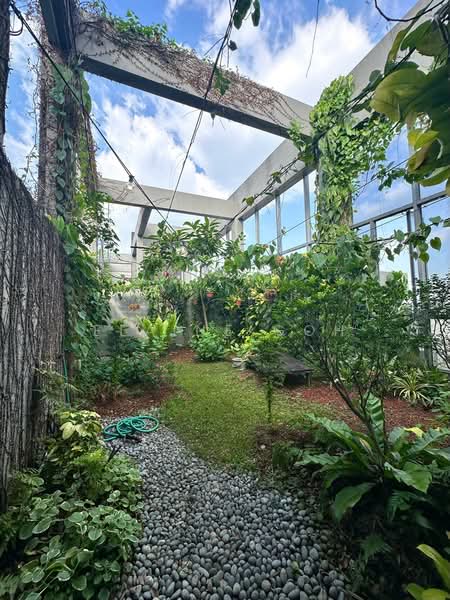 The Trizon, 8 Ridgewood Close, 3 Bedrooms, 2,443 sqft, Condominium For Sale, by Elaine Goh, 500227439 - Lush Garden - PropertyGuru.com.sg