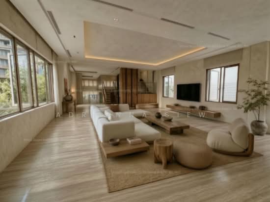 Newly Renovated Move In Ready Bungalow with Expansive Living & Entertainment Spaces